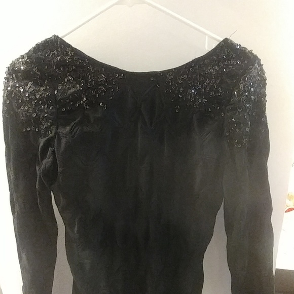 Forever 21 Dresses & Skirts - Black clubbing dress